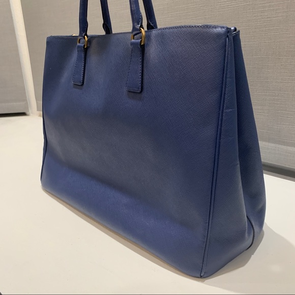 Prada Blue Saffiano Lux Tote Bag- Listing 1 - Picture 10 of 16
